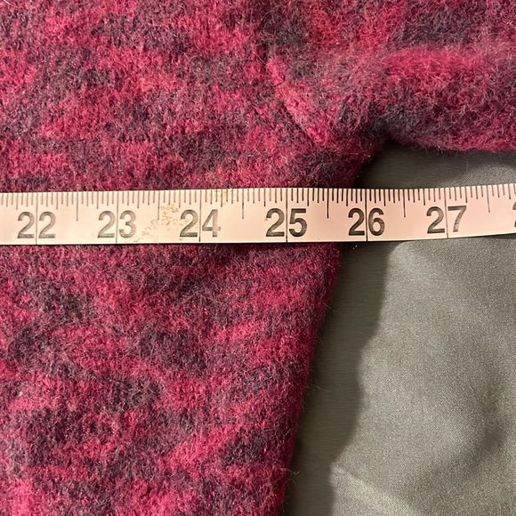 Urban Outfitters Oversized Cardigan - Picture 3 of 10